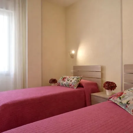 Casa I Gerani 2 A 300m Dal Mare *